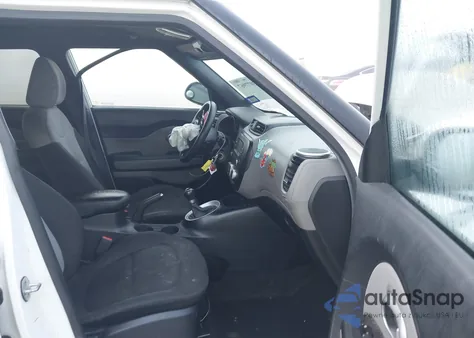 2016 Kia Soul z USA, uszkodzony, nr VIN KNDJN2A29G7381401